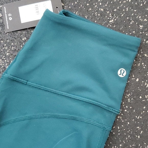 Lululemon x Peloton Align mini flare leggings - Picture 3 of 5